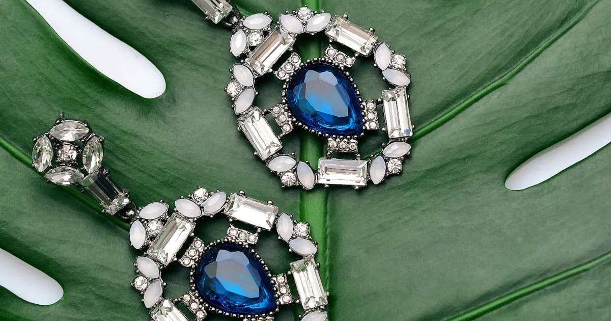 Real vs Fake Jewelry: How to Tell the Difference