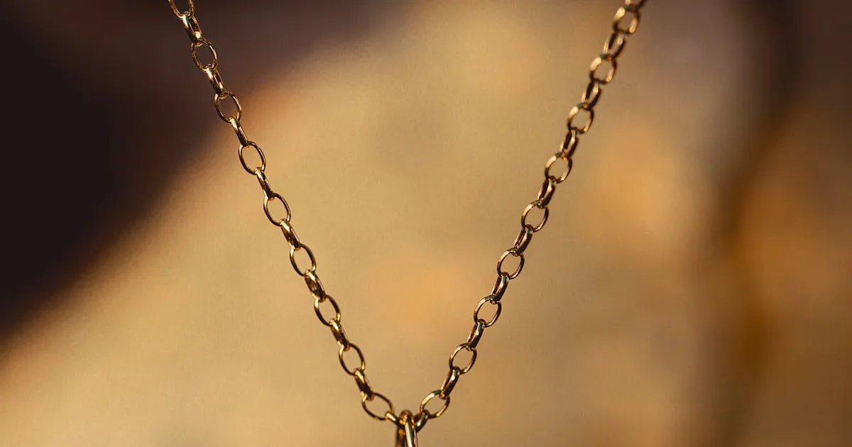 Vintage Jewelry Identification: How to Date and Value Antique Pieces